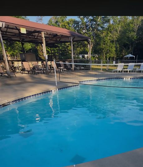 The pool at Cedar Creek Resort